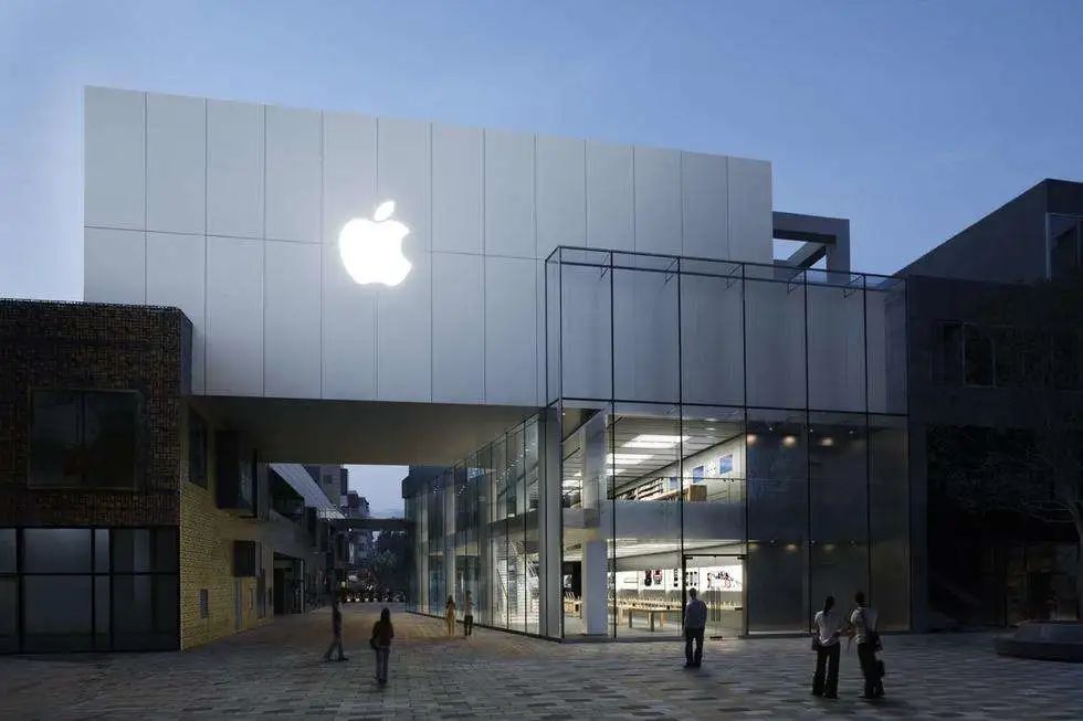 中国首家 Apple Store 被永久关闭，然后...