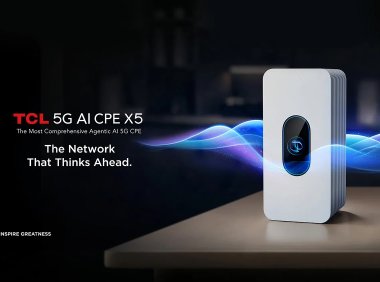 TCL 展示 X5 智慧 CPE：峰值下行速率可达 7Gbps，支持本地多智能体调度